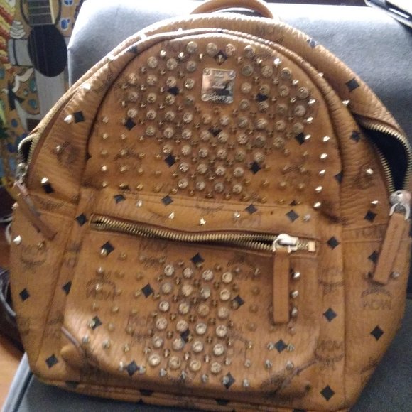 MCM Backpack authentic main image 4
